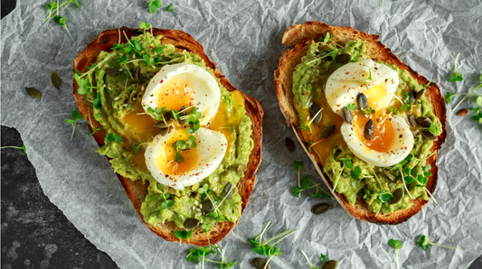 Toast d'avocat et oeuf mollet