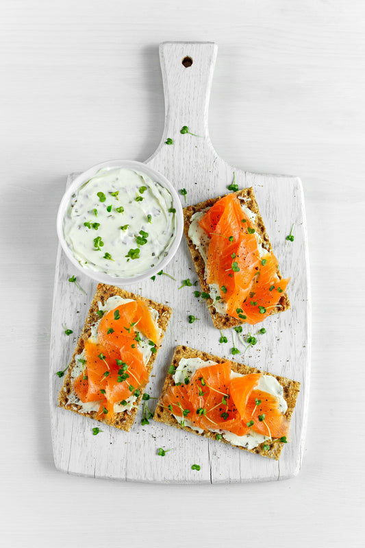 Toast saumon fromage frais pour un petit déjeuner salé